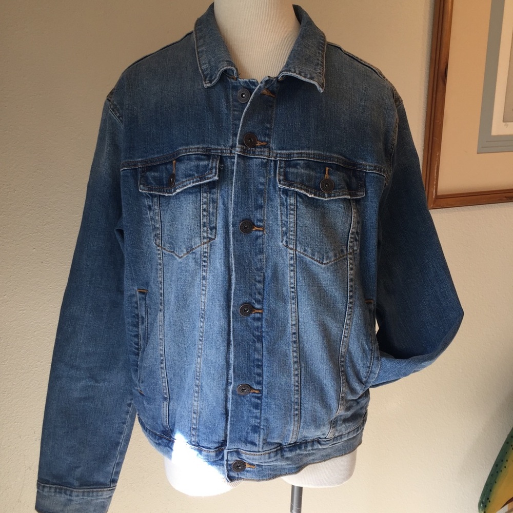 Good Fellow & Co Denim Jacket. Size L